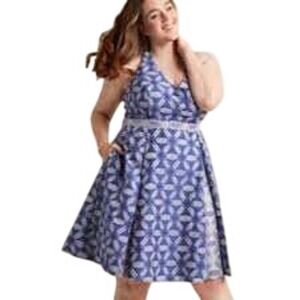 ModCloth Plus size dress 1X Blue White Geometric Floral Halter Fit Flare Pockets